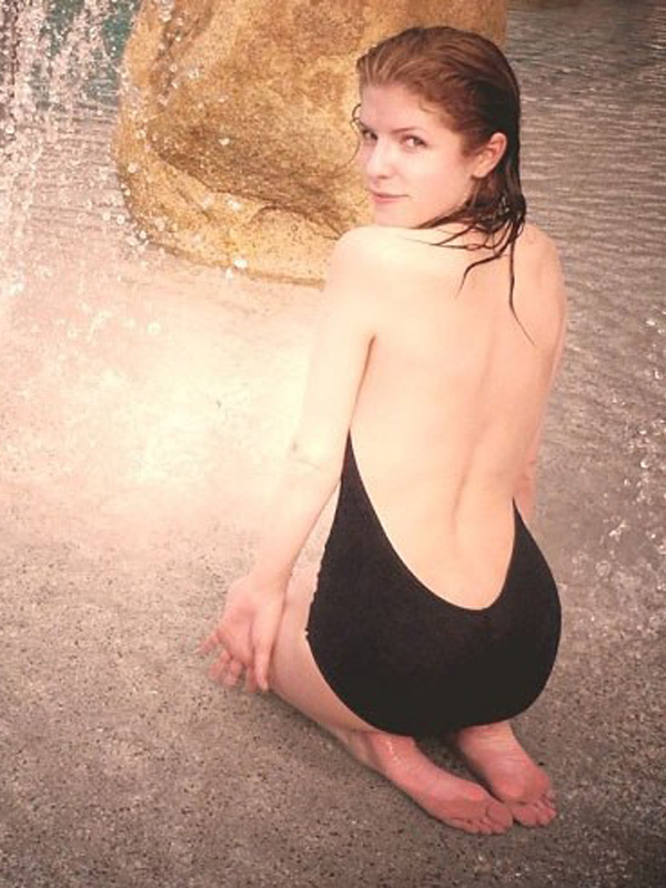 anna-kendrick-shows-off-her-swimsuit-on-instagram.jpg