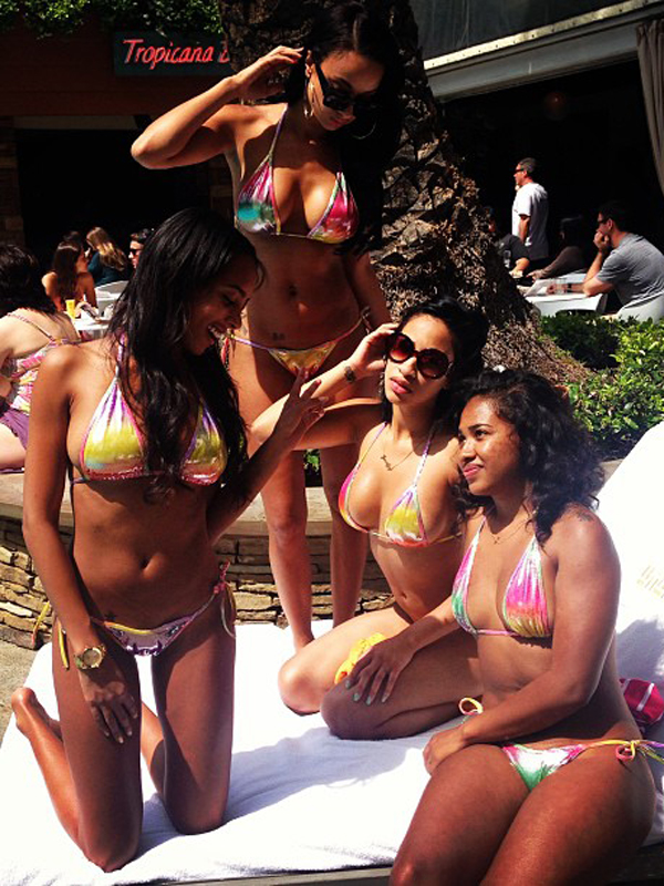 draya-bikini-pool-party-on-instagram-01.jpg